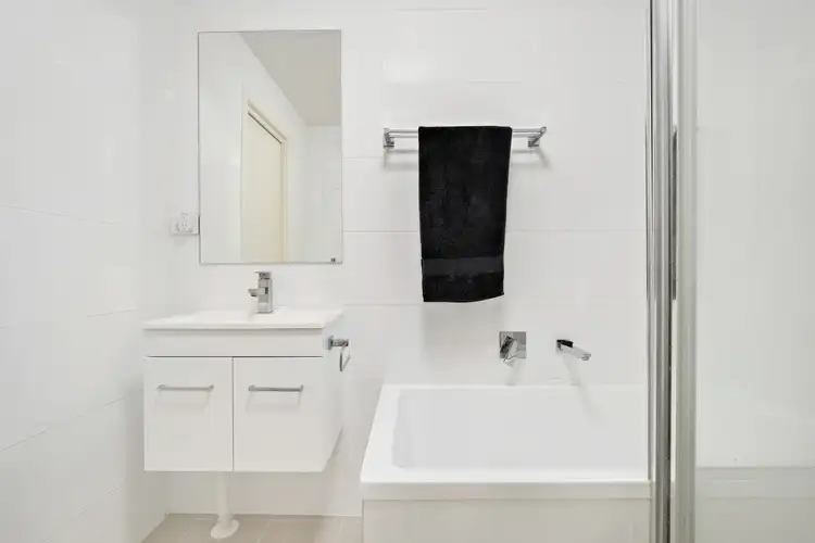 Sixth view of Homely unit listing, 403/9 Watt Street, Newcastle NSW 2300
