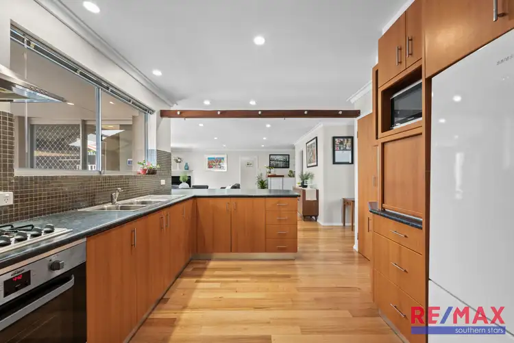 Fourth view of Homely house listing, 7 Stafford Court, Leeming WA 6149