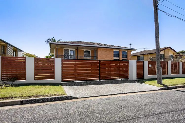 8 Benyon Street
