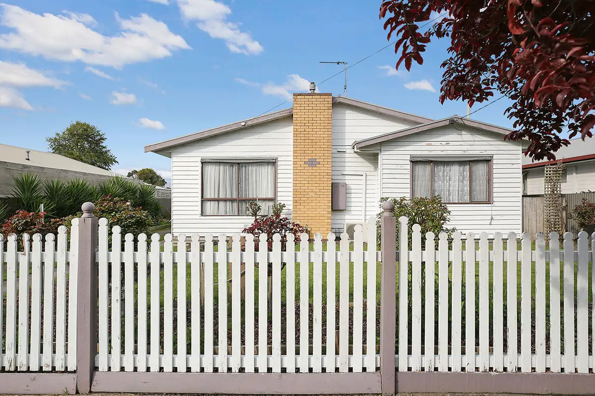 Main view of Homely house listing, 8 Nicholas Street, Colac VIC 3250