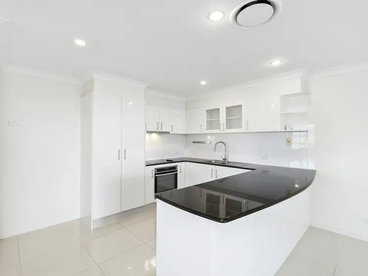 Sixth view of Homely house listing, 31/2 Ridgeline Way, Highland Park QLD 4211