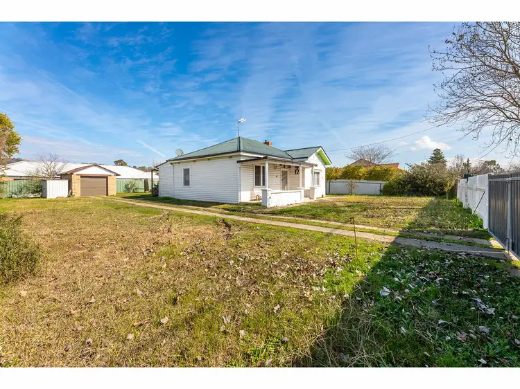 Main view of Homely house listing, 201 Andrews Street, East Albury NSW 2640