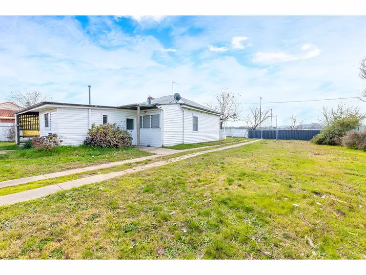 Fourth view of Homely house listing, 201 Andrews Street, East Albury NSW 2640