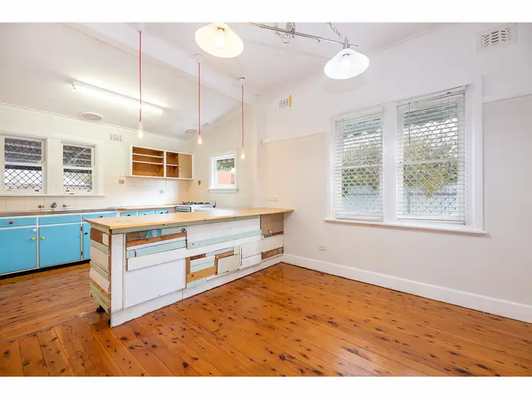 Seventh view of Homely house listing, 201 Andrews Street, East Albury NSW 2640