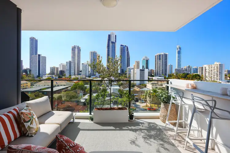 707/266 Stanhill Drive, Chevron Island QLD 4217