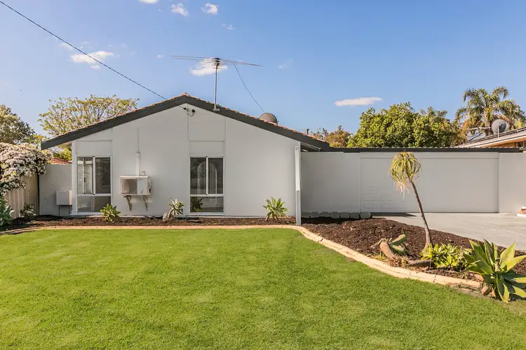 39 Warner Road, Parmelia WA 6167