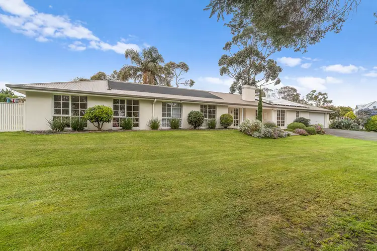Second view of Homely house listing, 7 Cameron Way, Mount Eliza VIC 3930