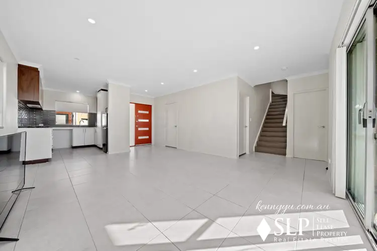 Sixth view of Homely house listing, 32 Emily Loop, Madeley WA 6065