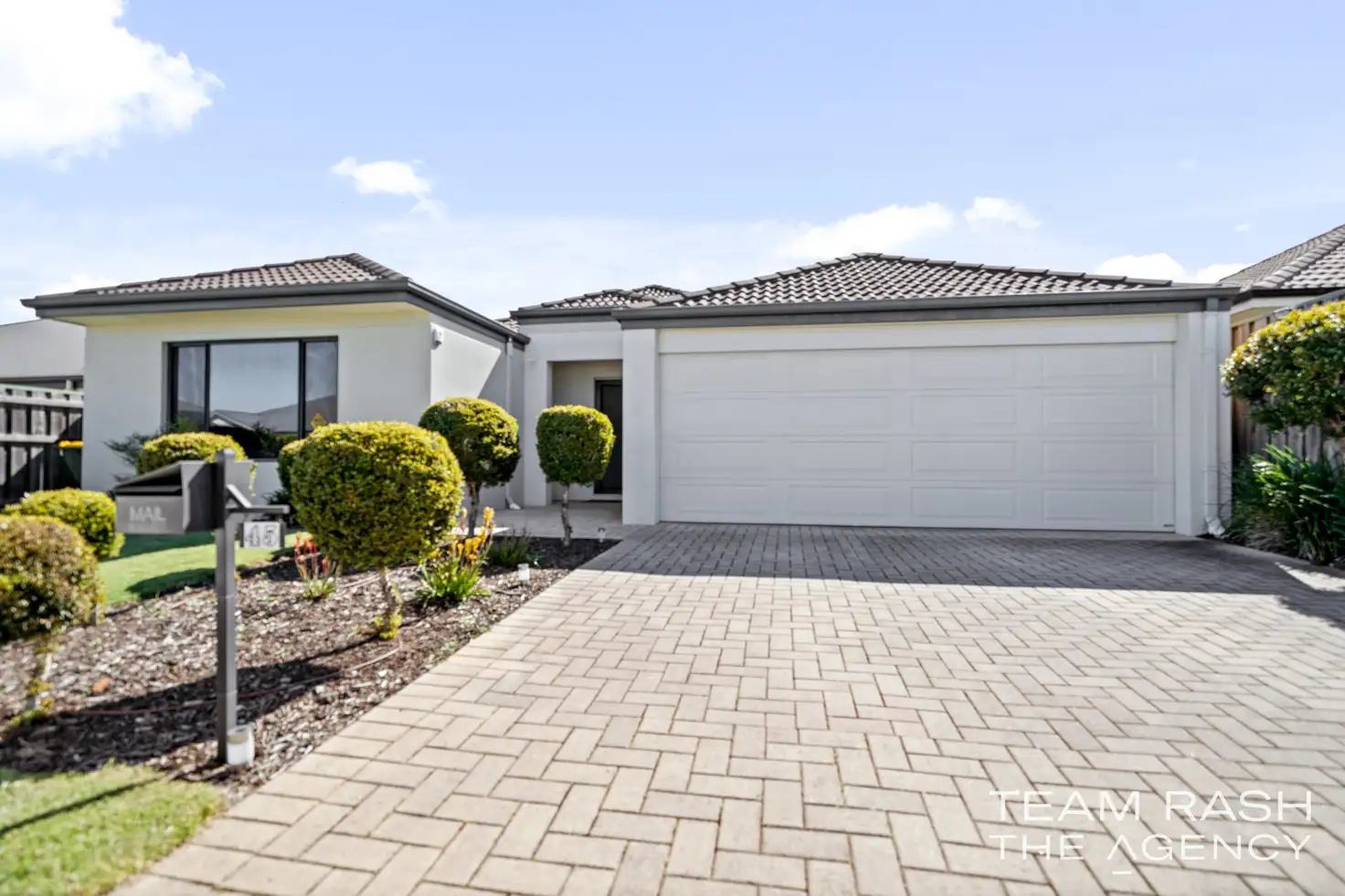 Main view of Homely house listing, 45 Sapphire Chase, Wellard WA 6170