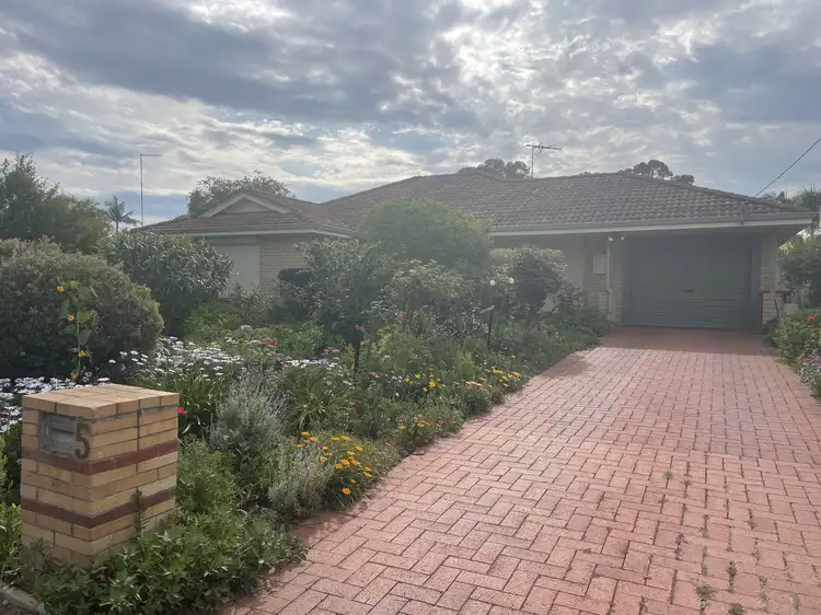 5 Taylor Court