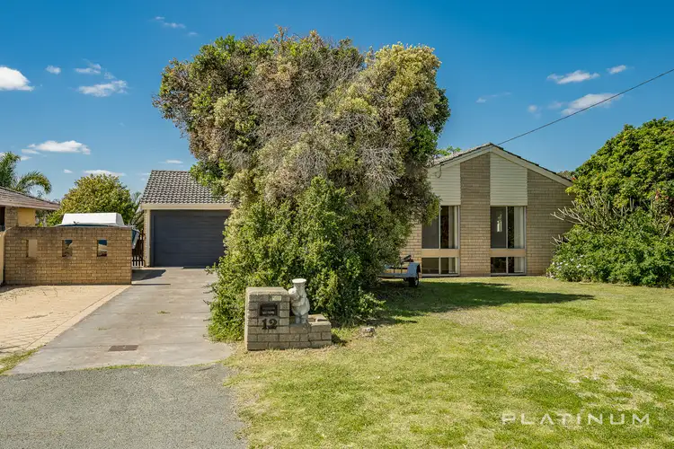 12 Goolema Place, Wanneroo WA 6065