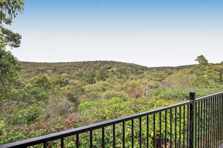 14 Jade Street, Mount Richon WA 6112
