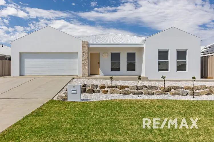 Main view of Homely house listing, 38 Valencia Drive, Gobbagombalin NSW 2650