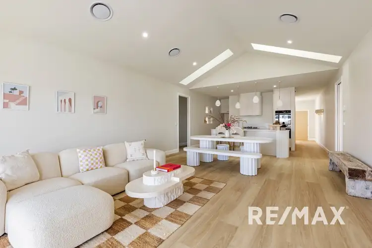 Sixth view of Homely house listing, 38 Valencia Drive, Gobbagombalin NSW 2650