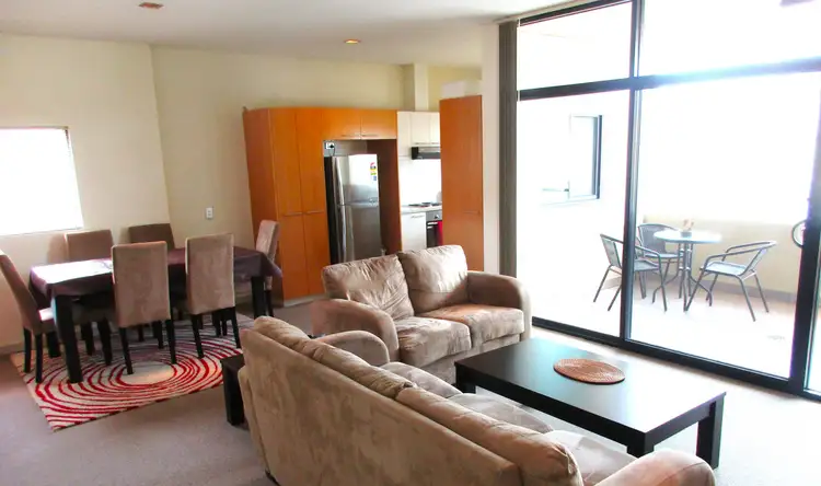 32 Pimlico Place