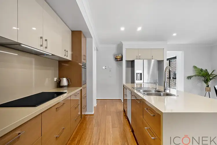 Fifth view of Homely house listing, 38 Paramount Rise, Wollert VIC 3750