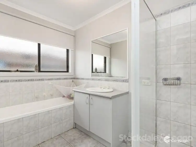 Fifth view of Homely house listing, 34 Fairhaven Boulevard, Cranbourne West VIC 3977