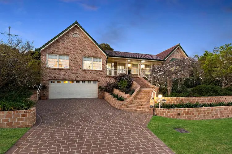 4 Statham Avenue, Faulconbridge NSW 2776
