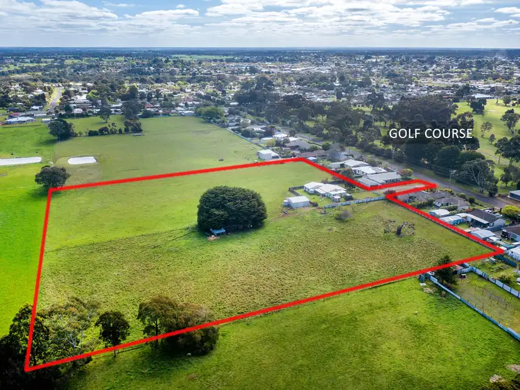 Second view of Homely rural property listing, 90 Fyfe Street, Hamilton VIC 3300