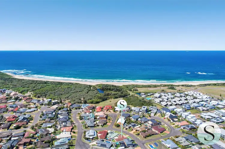 7 Yachtsman Avenue, Caves Beach NSW 2281