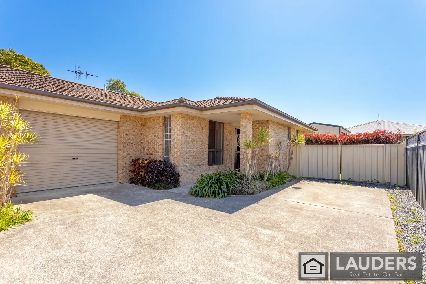 Main view of Homely unit listing, 2/11 Rosier Place, Old Bar NSW 2430