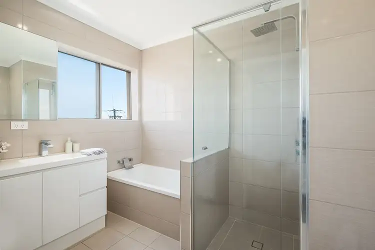 Sixth view of Homely apartment listing, 4/203 Bonney Avenue, Clayfield QLD 4011