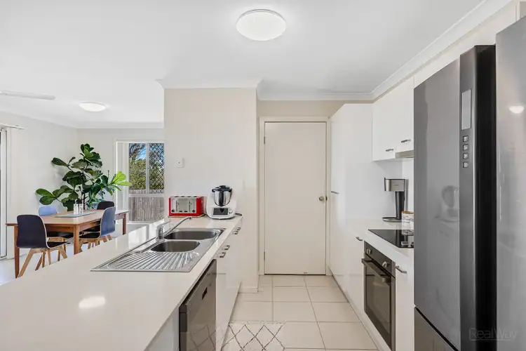 Fifth view of Homely house listing, 8 Westview Drive, Mount Kynoch QLD 4350