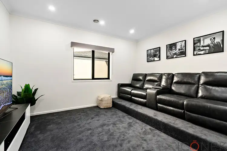 Fourth view of Homely house listing, 92 Elizabeth Drive, Lalor VIC 3075