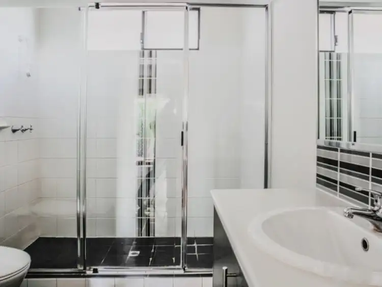 Fifth view of Homely house listing, 25/4 Newman Drive, Newman WA 6753