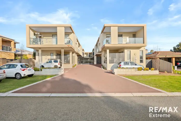 5/3 Oak Street, Cannington WA 6107