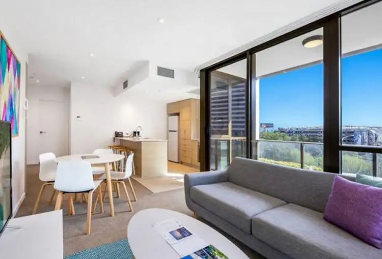 Fifth view of Homely apartment listing, 401/2663 Gold Coast Highway, Broadbeach QLD 4218