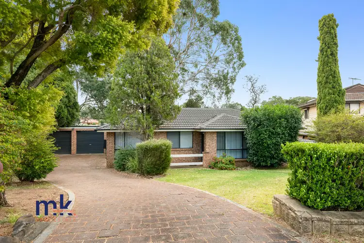 15 Grenache Place, Eschol Park NSW 2558