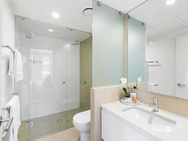 Sixth view of Homely apartment listing, 2201/25 Anderson Street, Kangaroo Point QLD 4169