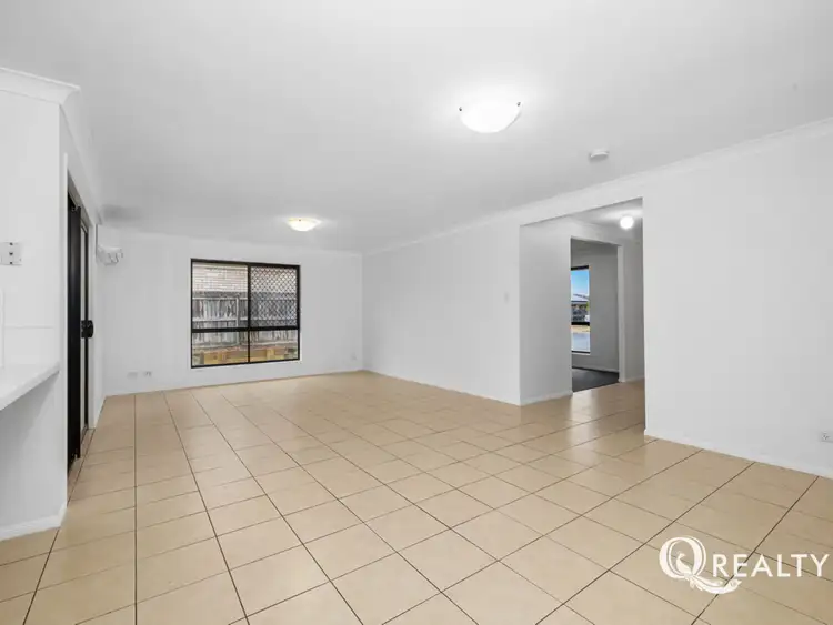 Second view of Homely house listing, 8 Turner Court, Marsden QLD 4132