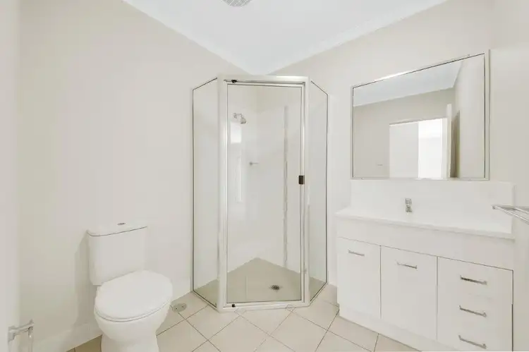 Fifth view of Homely unit listing, 32/1 Collins Lane, Kin Kora QLD 4680