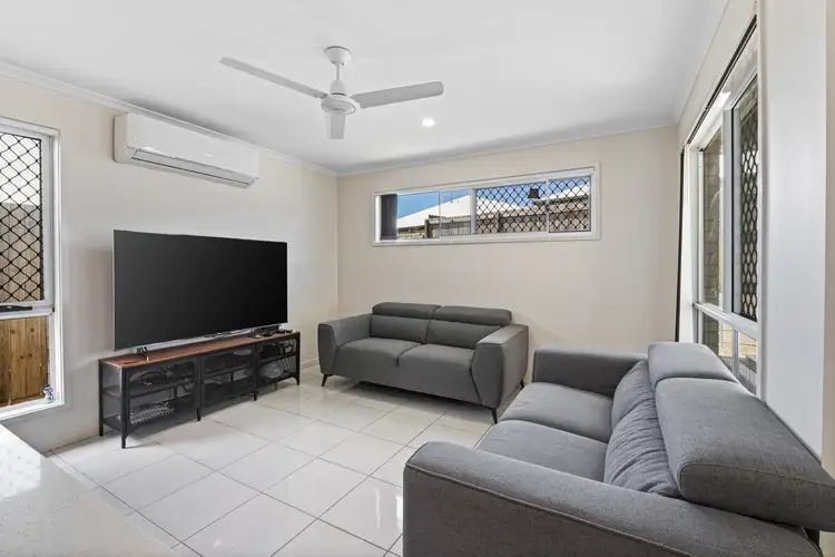 Third view of Homely house listing, 10 Mayfair Street, Doolandella QLD 4077