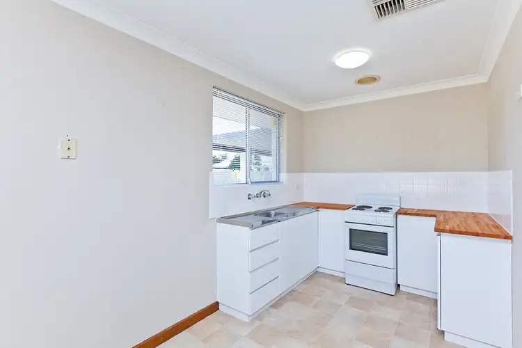Sixth view of Homely semi-detached listing, 2 Cassard Court, Ferndale WA 6148