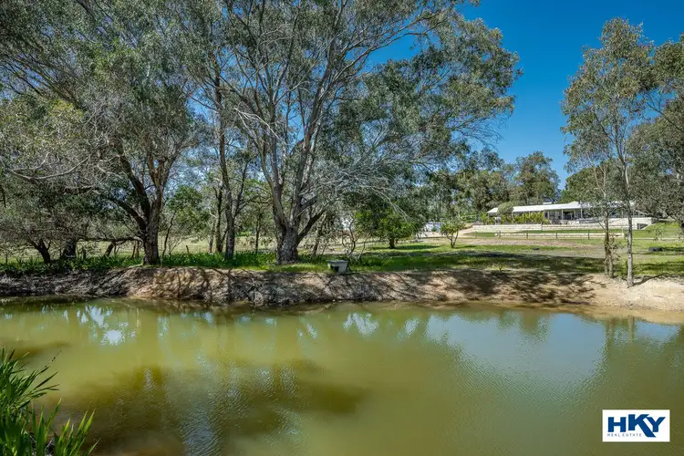 7 Meadowbrook Ramble, Bullsbrook WA 6084