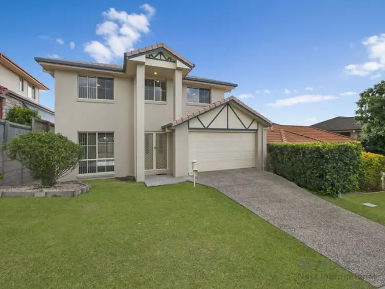 4 Alexandra Close