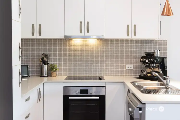 Second view of Homely townhouse listing, 4/21 Thorpe Street, Balmoral QLD 4171