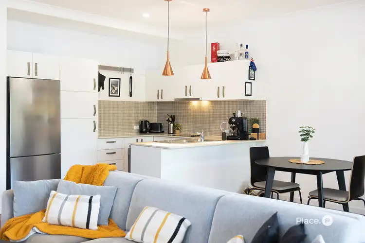 Fourth view of Homely townhouse listing, 4/21 Thorpe Street, Balmoral QLD 4171