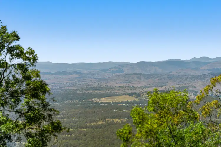 Second view of Homely house listing, 5 Grandview Crescent, Blue Mountain Heights QLD 4350
