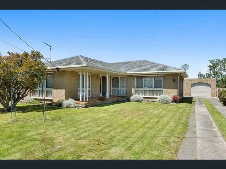 10 John Crescent, Colac VIC 3250