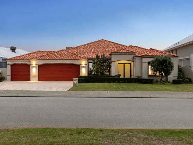 Second view of Homely house listing, 10 Anvils Circle, Secret Harbour WA 6173