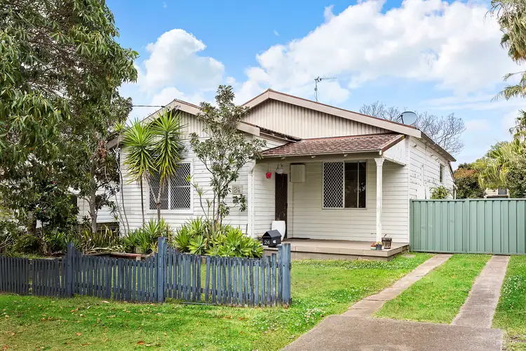 24 Kahibah Road, Waratah NSW 2298