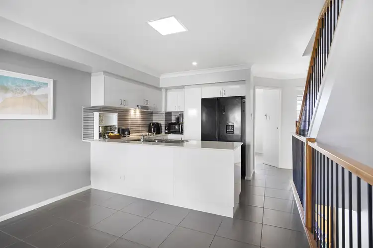 Third view of Homely townhouse listing, 48/10 Radiant Street, Taigum QLD 4018