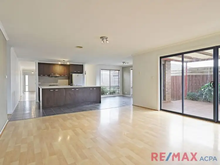 Second view of Homely house listing, 2 Solar Court, Tarneit VIC 3029