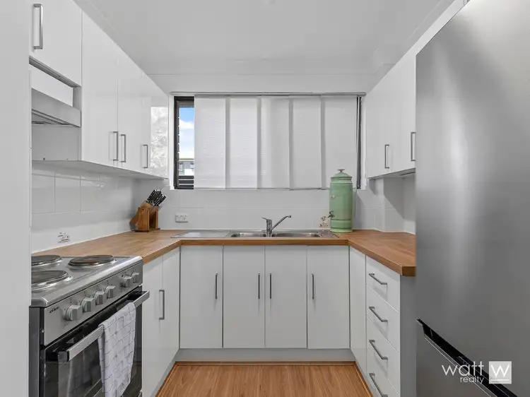 Fifth view of Homely unit listing, 2/360 Zillmere Road, Zillmere QLD 4034