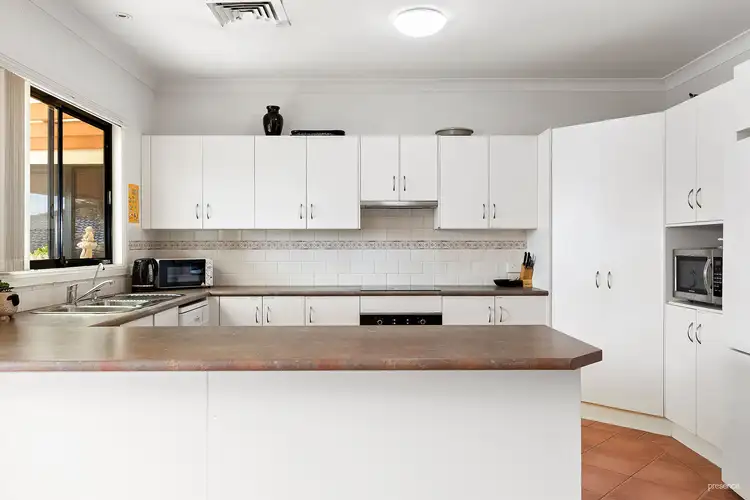 Fourth view of Homely house listing, 9 Basswood Crescent, Fletcher NSW 2287