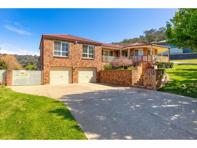 Second view of Homely house listing, 3 Rixon Place, Glenroy NSW 2640